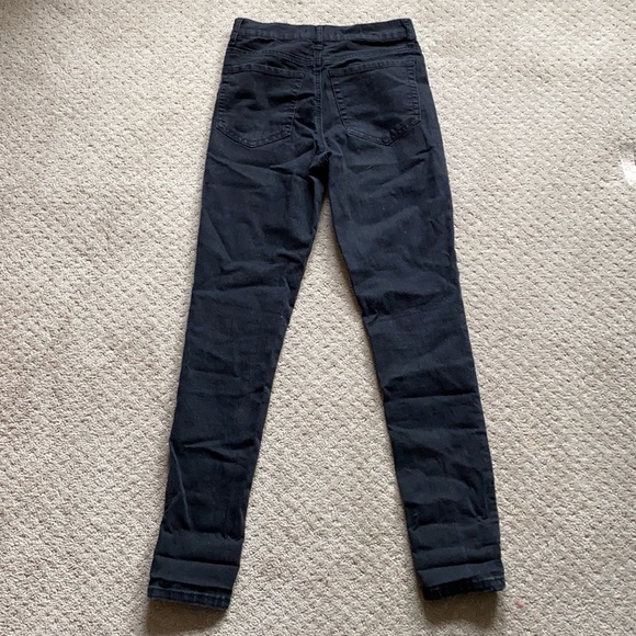 Forever 21 Jeans. Black. Size 24. Excellent condition. - Picture 4 of 6